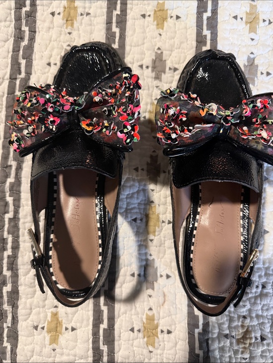 Betsey Johnson Shoes - Betsy Johnson Black Patent Slingback Flats with Multicolor Floral Bow